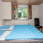 18 Person In Romo-by Traum * Kongsmark