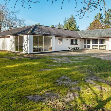 Holiday home 18 Person In R M