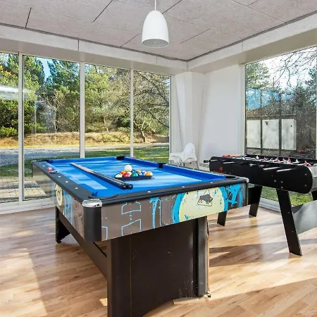 Ferienhaus 18 Person In R M *