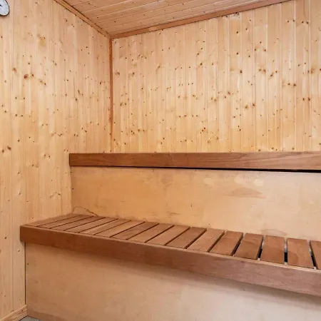 Ferienhaus 18 Person In R M Kongsmark