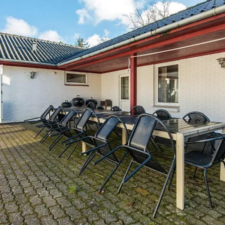 Ferienhaus 18 Person In R M Kongsmark