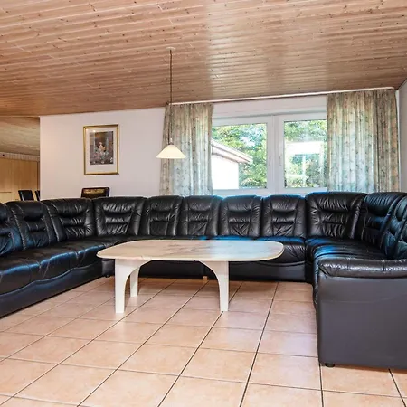 Ferienhaus 18 Person In Romo *