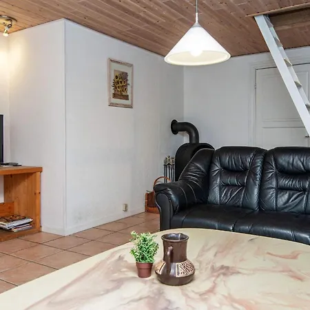 Ferienhaus 18 Person In Romo